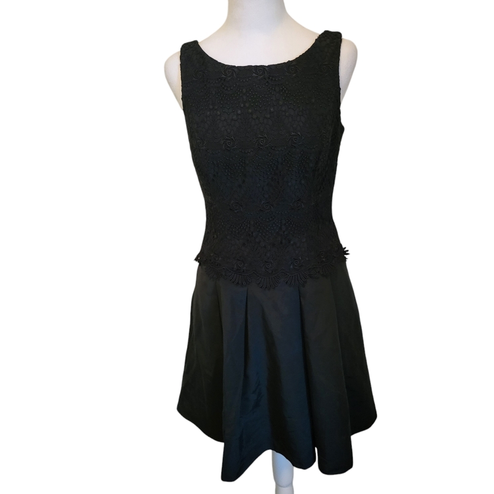White House Black Market Dress Black sz 4